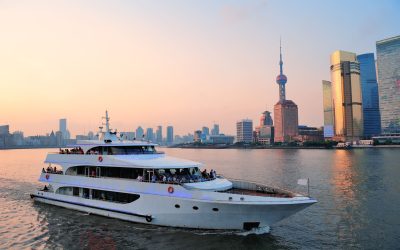 boat-huangpu-river-with-shanghai-urban-architecture